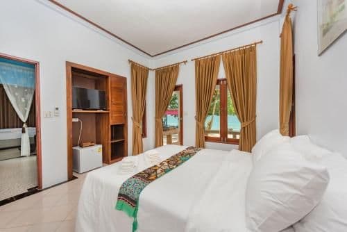 Deluxe Seaview