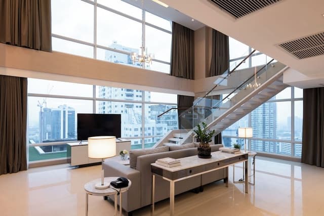 Penthouse Suite