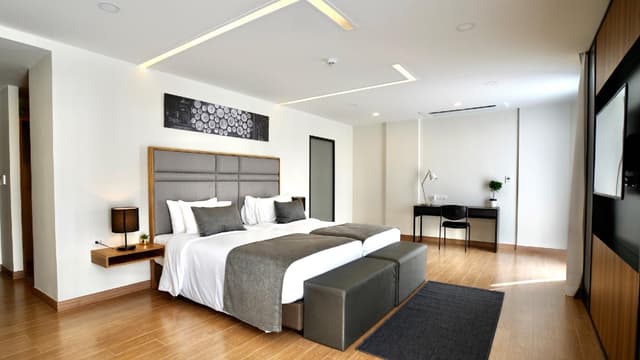 Suite Room