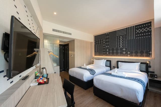 Standard Twin Room