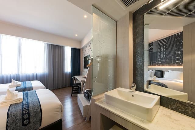 Standard Twin Room