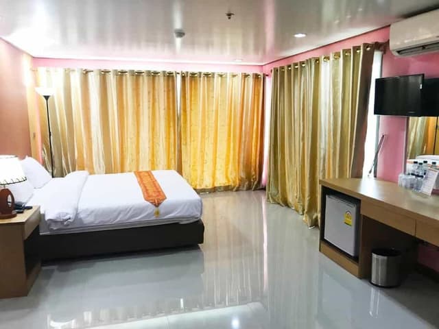 River View Suite