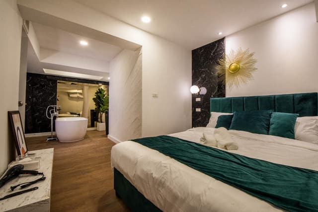 Two-Bedroom Suite