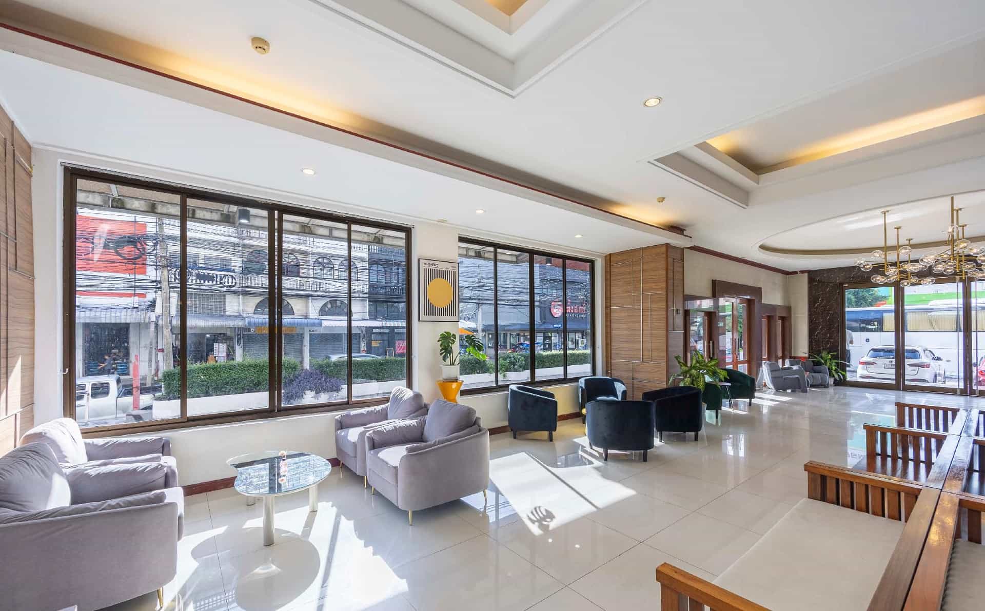 โรงแรมเดอะ เพรสซิเดนท์ โชคชัย 4 โรงแรมเดอะ เพรสซิเดนท์ โชคชัย 4