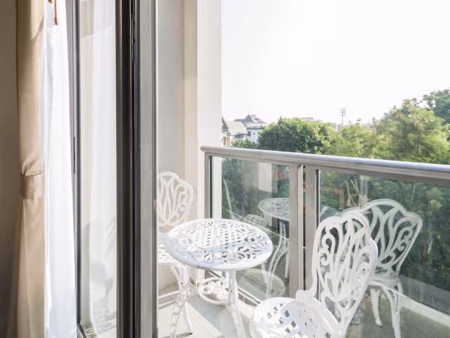 1-Bedroom Apartment