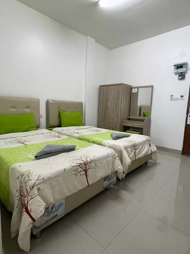 Standard 3.5 x 2 Bed