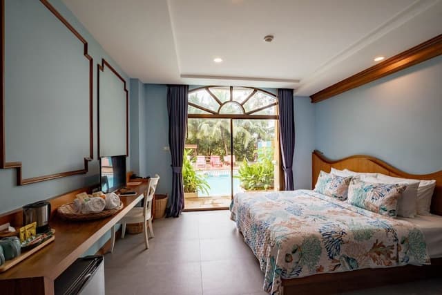 Premier Pool Access