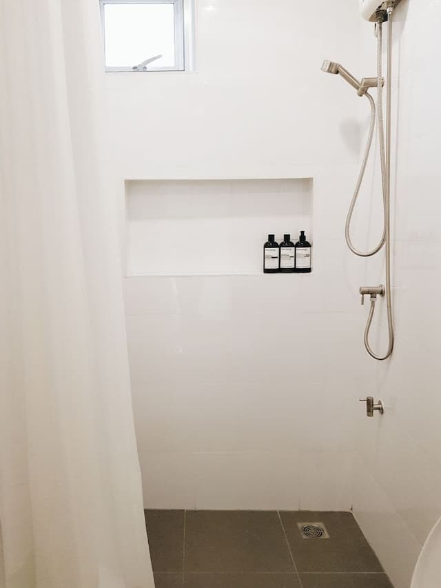 Standard Twin Studio