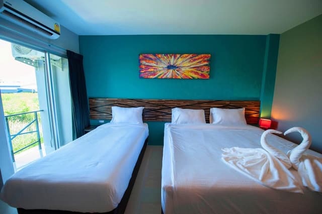 Superior Triple Bed Room