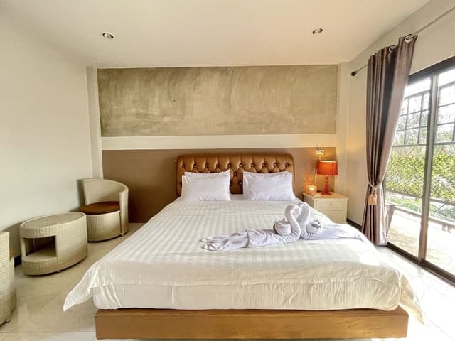 Deluxe Room, 1 King Bed, Non Smoking