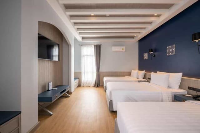 Deluxe Triple Room