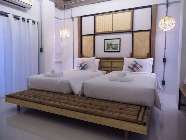 Deluxe Twin Room