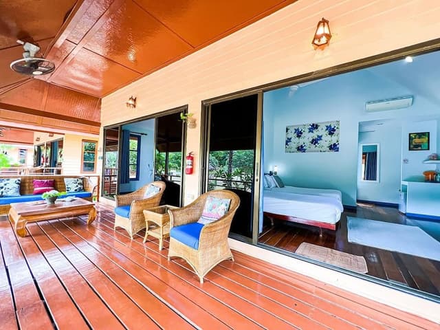 Duplex Garden Bungalow