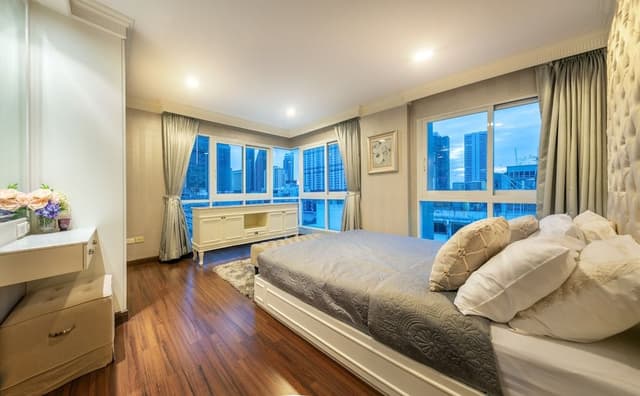 2 Bedroom Suite