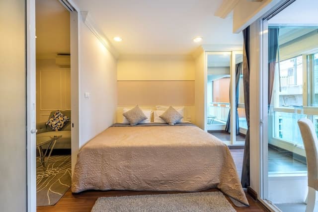 2 Bedroom Suite