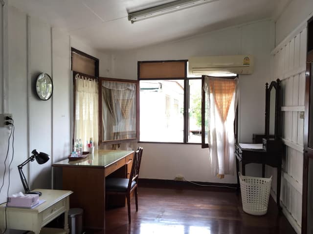 Deluxe Room Garden View King