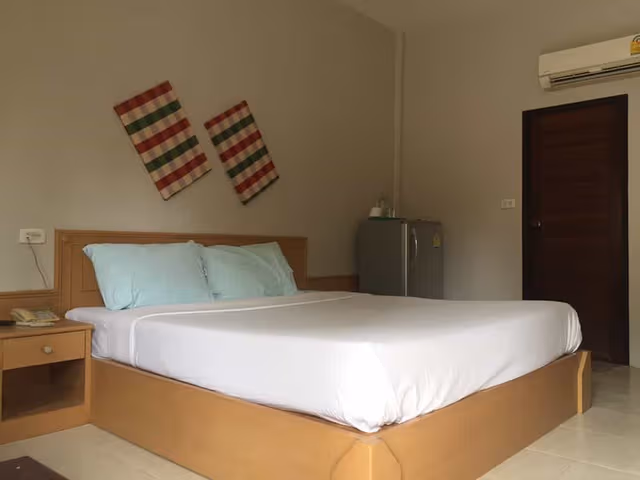 Standard Room (Minimum 30 Nights Up And Cleaning 1 time/week)
