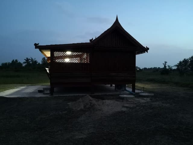 Traditional Bungalow, 1 Queen Bed, Non Smoking