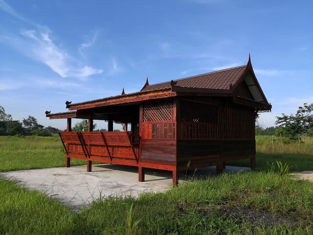 Traditional Bungalow, 1 Queen Bed, Non Smoking