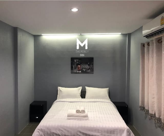 Double Room (Standard Floor)