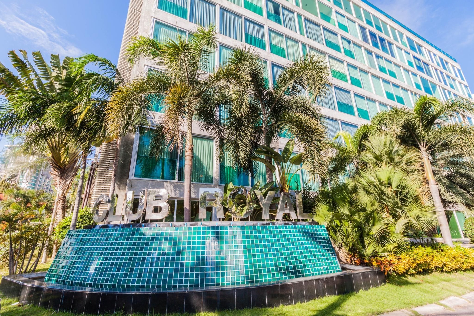 คลับ รอยัล วงศ์อมาตย์ บาย พัทยา ซันนี เรนทัล (Club Royal Wongamat by Pattaya Sunny Rentals)1