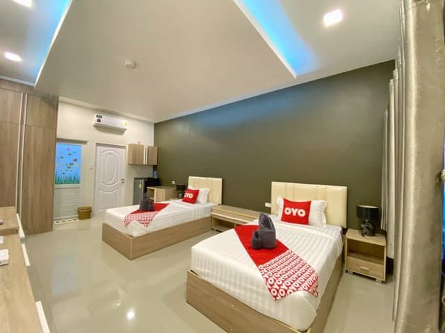Standard Twin Room