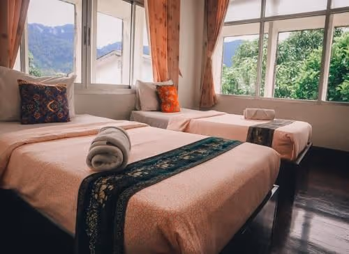 Standard Twin Room