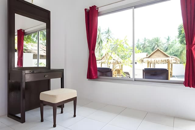 King Bed Deluxe Room