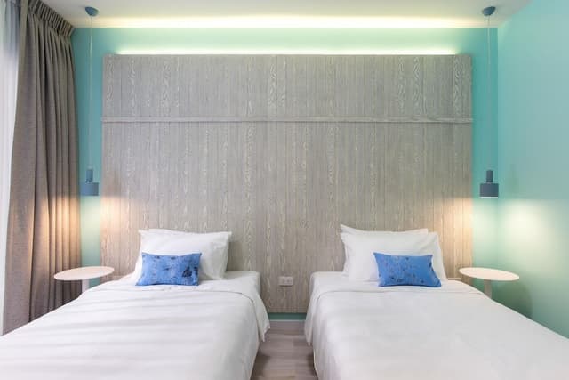 Superior Twin Room with Pool Access