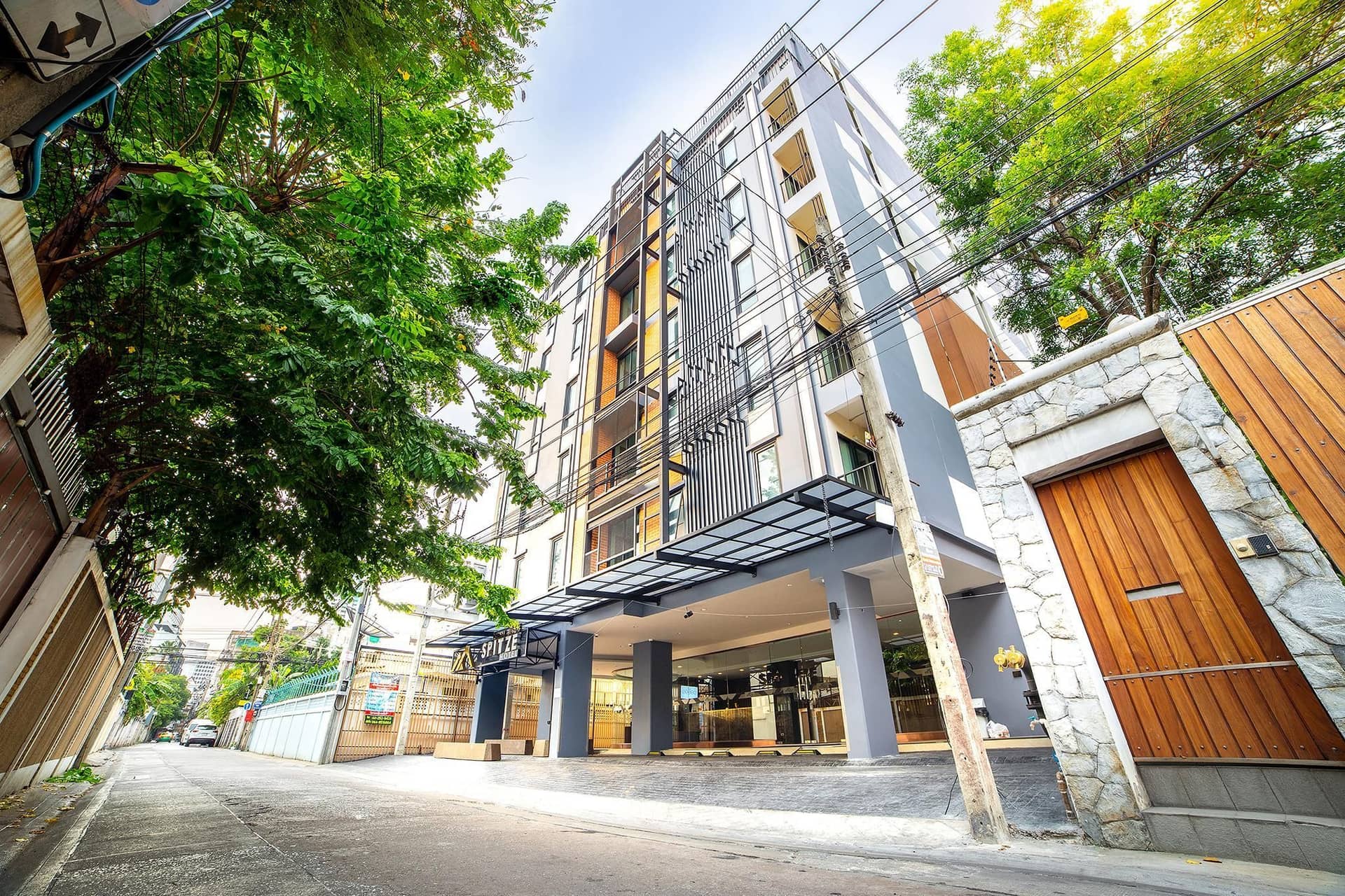 โรงแรมสปิตเซ่ ประตูน้ำ โรงแรมสปิตเซ่ ประตูน้ำ