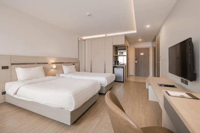 Deluxe Twin Room