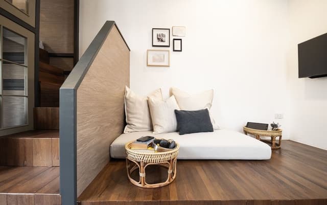 Private Room with Shared Bathroom
