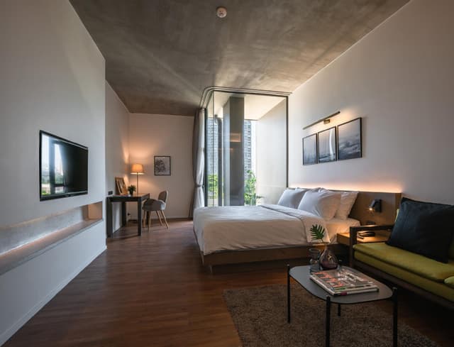Executive Suite