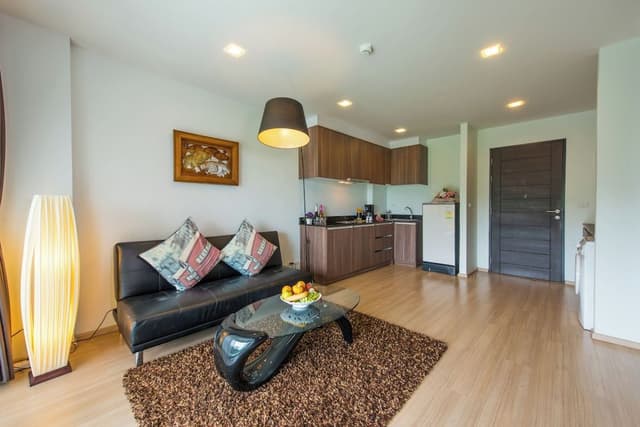Junior Studio Suite