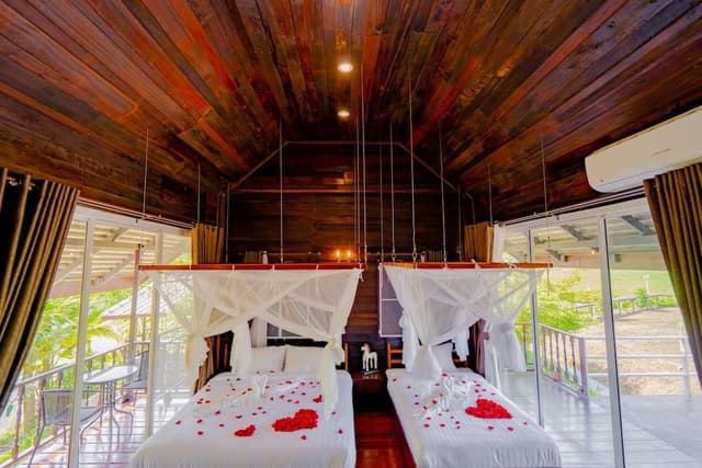 Premium Family Suite Room (Heuanjoomjai)