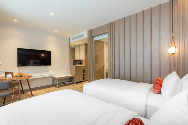 Superior Room with Balcony