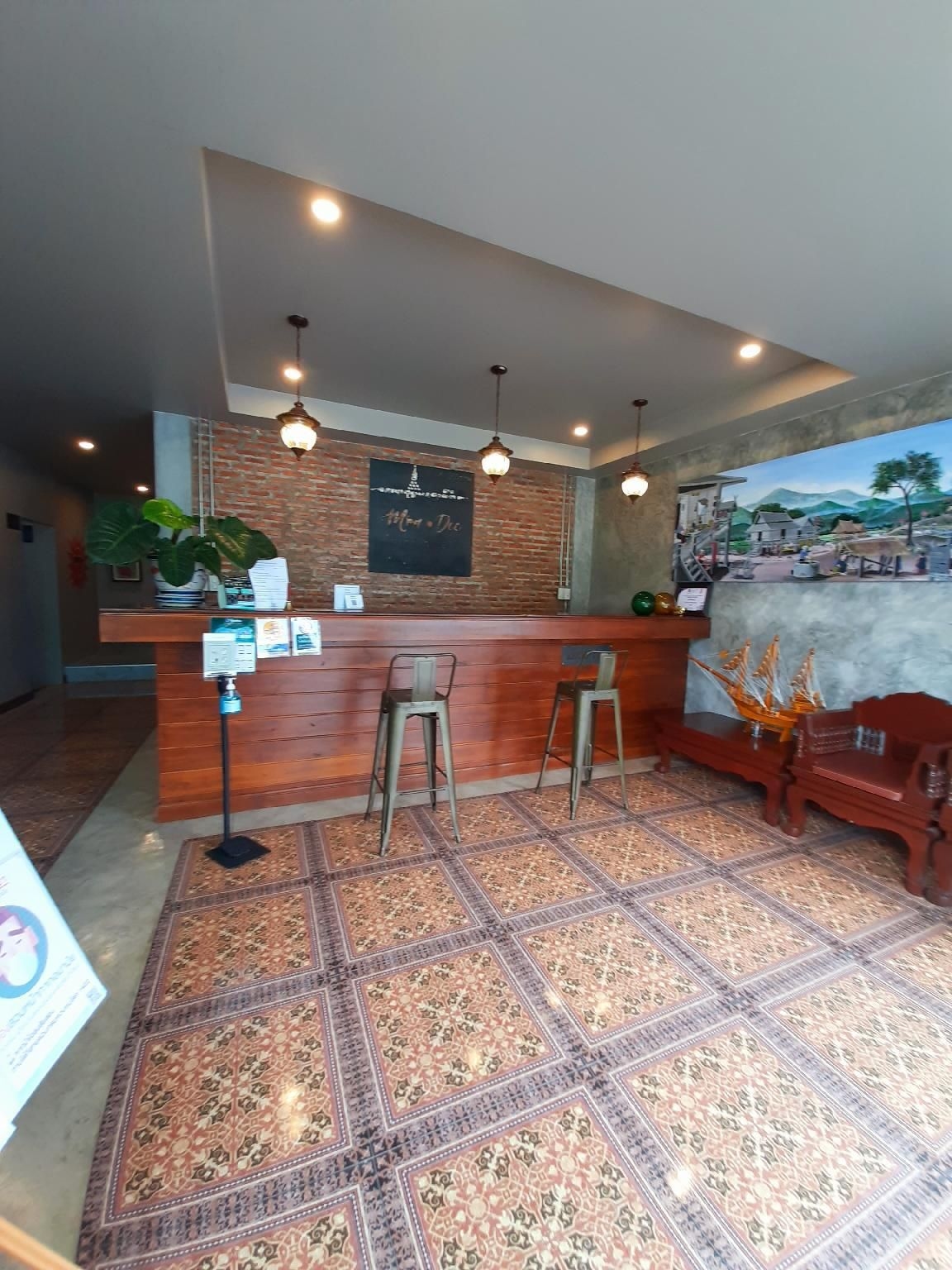 มน-ดี มินิโฮเทล (Mon-Dee Mini Hotel)3