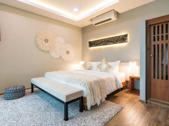 Pool Access One Bedroom Villa