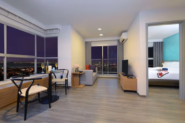 Grand Deluxe King Room