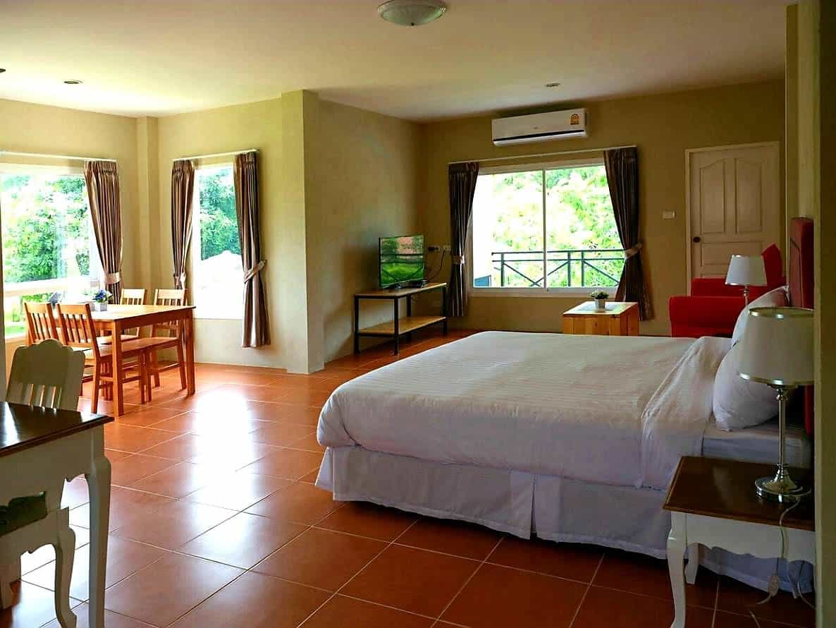 Palazzo Pavone Gallery & Resort Palazzo Pavone Gallery & Resort