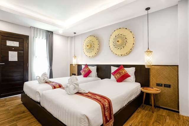 Deluxe Twin Room