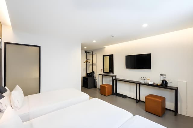 Deluxe Triple Room