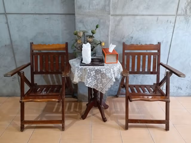 Shared Dormitory, Women only