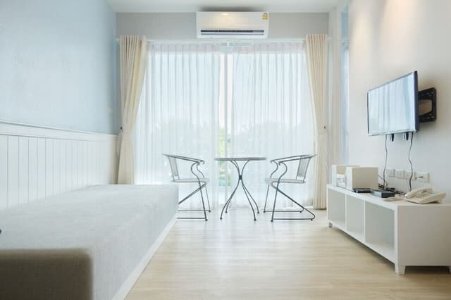 1-Bedroom Suite