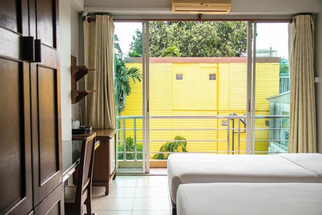 Deluxe Twin Room (Main Building)