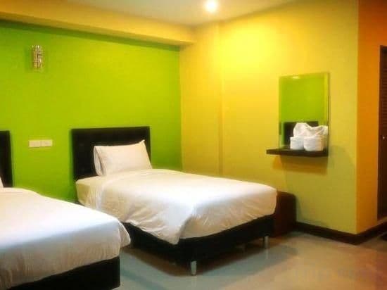 Deluxe Twin Room