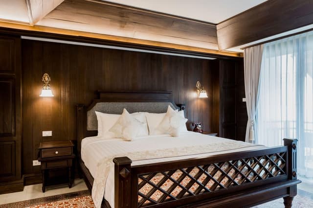 Grand Colonial Room