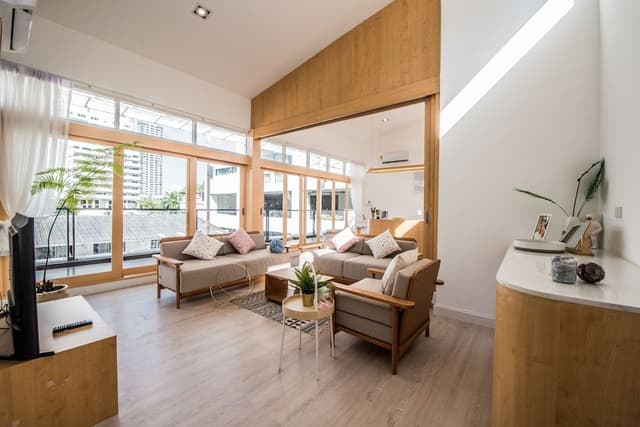 3 Bedrooms Rooftop Penthouse