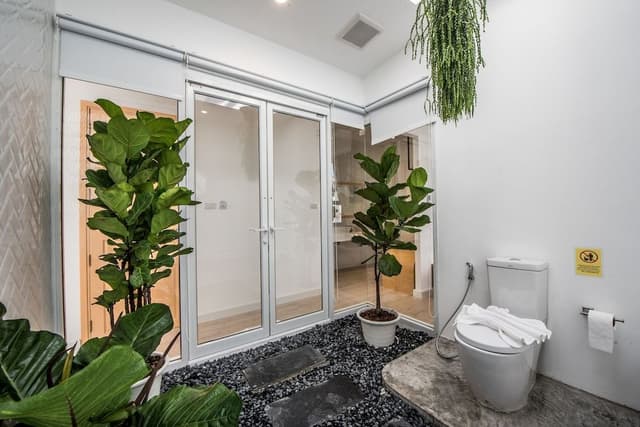 3 Bedrooms Rooftop Penthouse
