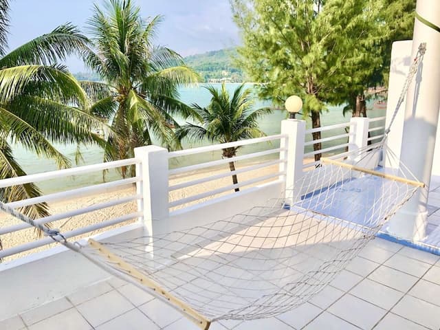 Premier Room, Sea View